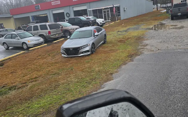 Photo of Lane's Tire & Oil Of Linden, an auto repair shop in Linden, AL