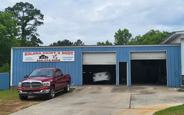 Photo of Kolors Paint and Body, an auto repair shop in Ozark, AL