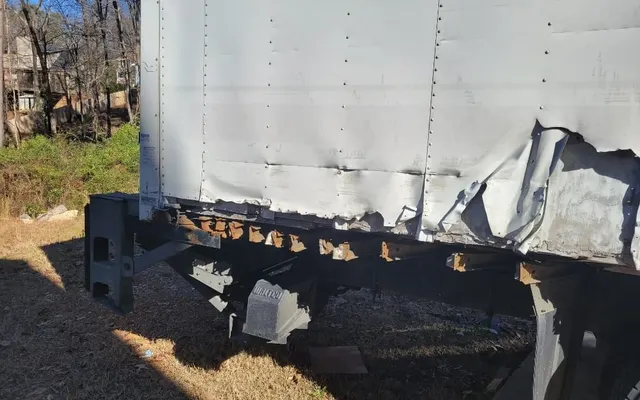 Photo of kt mobile truck trailer and tire, an auto repair shop in Birmingham, AL