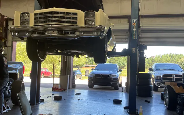 Photo of Auto Clinic, an auto repair shop in Tuscaloosa, AL