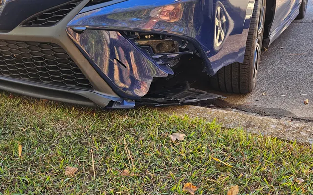 Photo of Hull Dobbs Collision Center, an auto repair shop in Birmingham, AL