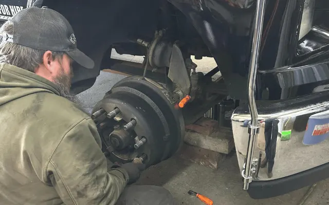 Photo of Bradford's Truck & Trailer Repair, an auto repair shop in Huntsville, AL