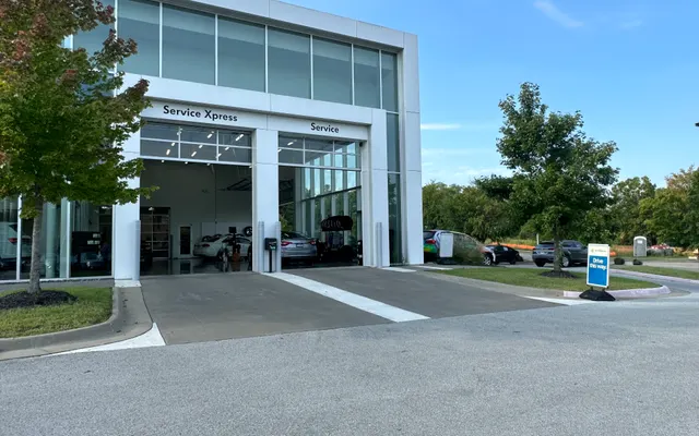 Photo of Crain Volkswagen of Fayetteville Service Center, an auto repair shop in Fayetteville, AR