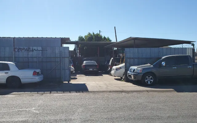 Photo of Mando El Mecánico, an auto repair shop in Phoenix, AZ