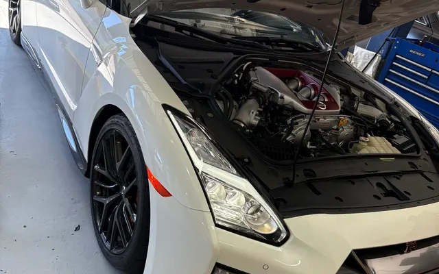 Photo of Lusso Exotic Mobile Automotive Repair, an auto repair shop in Scottsdale, AZ