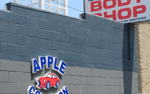 Photo of Apple Collision – Koreatown Body Shop, an auto repair shop in Los Angeles, CA