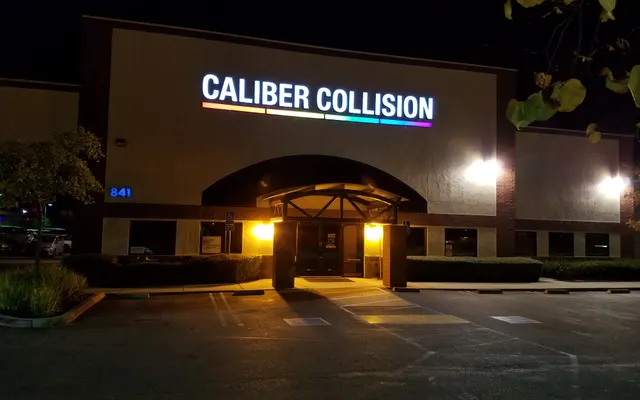Photo of Caliber Collision, an auto repair shop in Roseville, CA