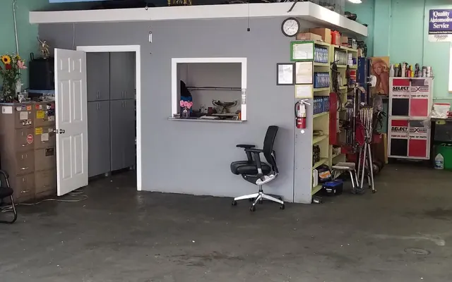 Photo of Standard Rebuilders, an auto repair shop in Santa Ana, CA