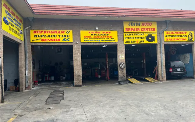 Photo of HMU Auto Repair and Body Shop, an auto repair shop in Los Angeles, CA