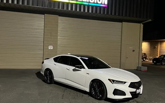 Photo of Caliber Collision, an auto repair shop in San Luis Obispo, CA