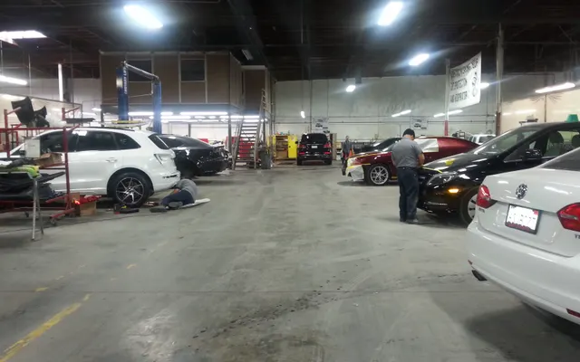 Photo of Caliber Collision, an auto repair shop in Santa Monica, CA