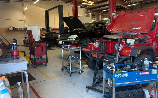 Photo of J & M Auto Mobile Mechanic LLC, an auto repair shop in Hemet, CA