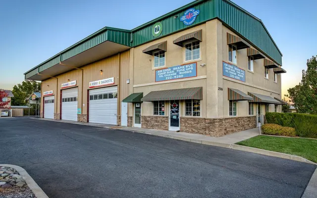 Photo of Rocha's Auto Service, an auto repair shop in Redding, CA