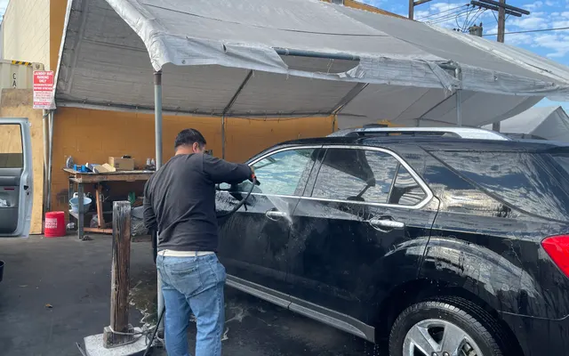 Photo of Héctor's Mobile Mechanic, an auto repair shop in Santa Ana, CA
