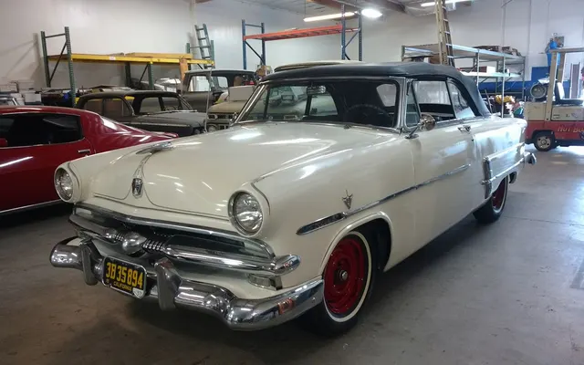 Photo of Mike Willard Automotive, an auto repair shop in Simi Valley, CA