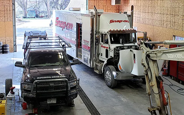 Photo of Double Bar LJ Inc, an auto repair shop in Montrose, CO