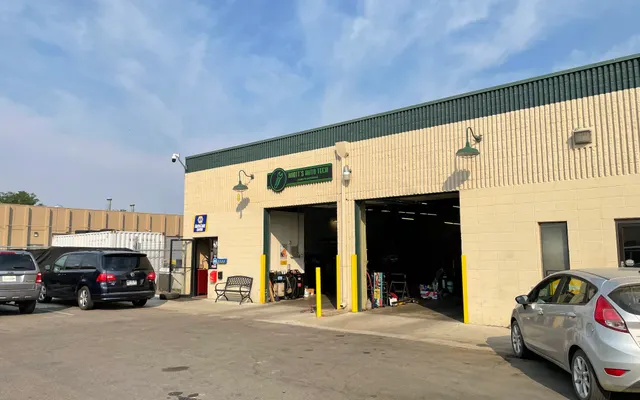Photo of Knott's Auto Tech, an auto repair shop in Longmont, CO