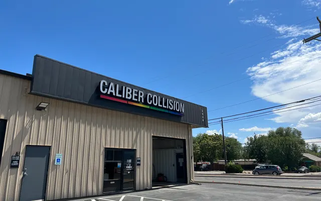 Photo of Caliber Collision, an auto repair shop in Grand Junction, CO