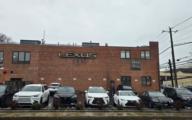 Photo of DARCARS Lexus of Greenwich Service Center, an auto repair shop in Greenwich, CT