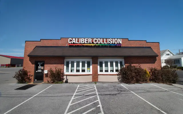 Photo of Caliber Collision, an auto repair shop in Wilmington, DE