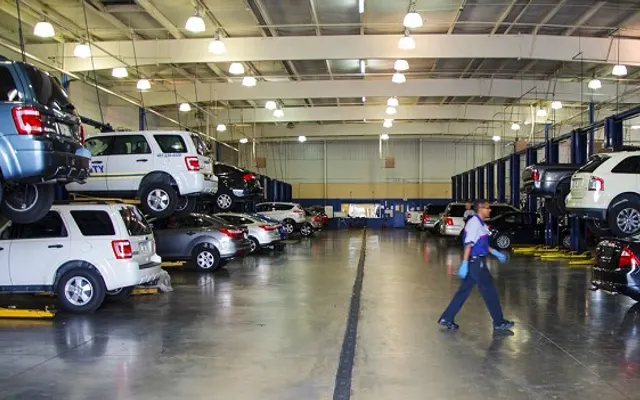 Photo of Ford Service, an auto repair shop in Orlando, FL