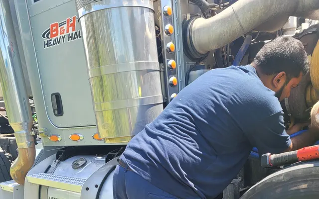 Photo of BHRT Mobile Fleet Services LLC - Truck, Trailer & RV maintenance & repairs, an auto repair shop in Port St. Lucie, FL