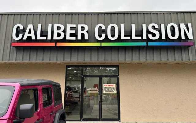 Photo of Caliber Collision, an auto repair shop in Sarasota, FL