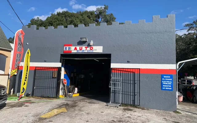 Photo of RB Auto Connection, an auto repair shop in Brandon, FL