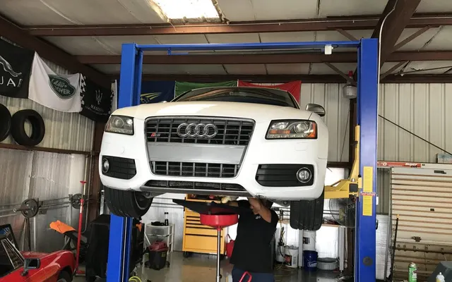 Photo of Sarasota Mechanics Techs, an auto repair shop in Sarasota, FL