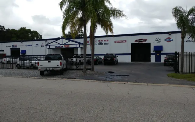 Photo of Gerber Collision & Glass, an auto repair shop in Winter Park, FL