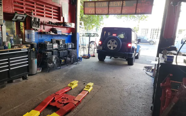 Photo of La Ganga General Mechanic Inc, an auto repair shop in Miami, FL