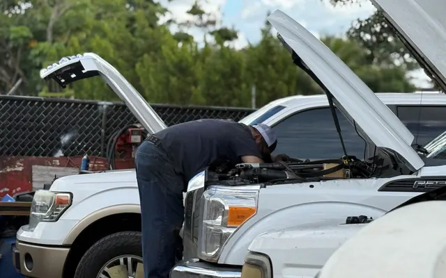 Photo of Up N Runnin' Motors, an auto repair shop in Davie, FL