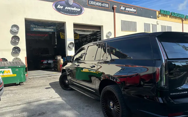 Photo of La Ceiba Tire Shop Miami, an auto repair shop in Miami, FL