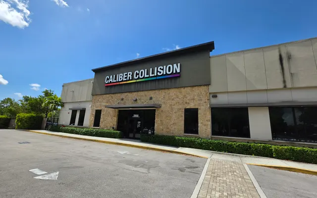 Photo of Caliber Collision, an auto repair shop in Hollywood, FL