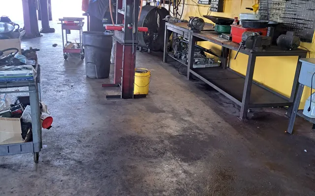 Photo of Auto Air Conditioning Corporation, an auto repair shop in Hialeah, FL