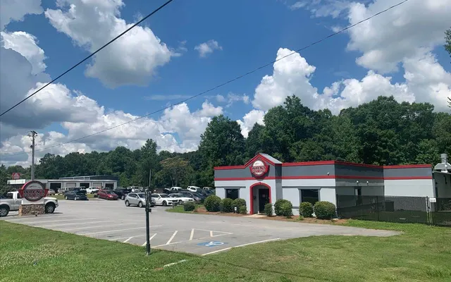 Photo of Wren's Collision of Carrollton, an auto repair shop in Carrollton, GA