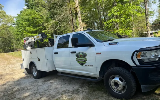 Photo of J&B Mobile Truck Repair, an auto repair shop in Stone Mountain, GA