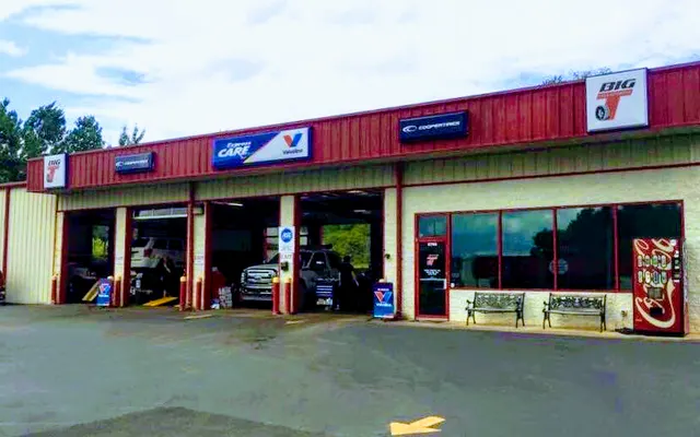 Photo of Valvoline Express Care - Big T Tire Dawsonville, an auto repair shop in Dawsonville, GA