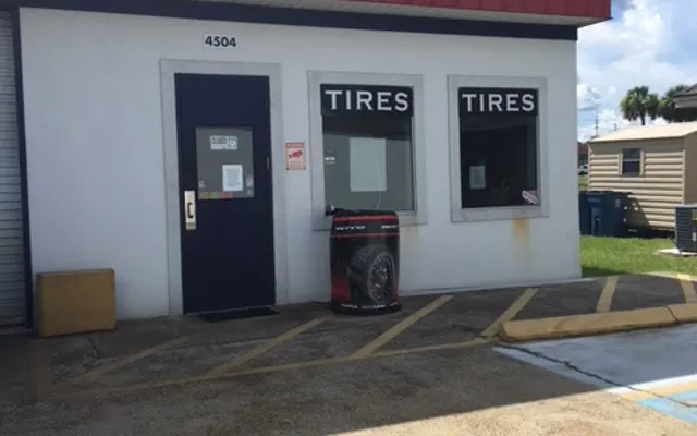 Photo of Barnes Auto, Inc., an auto repair shop in Brunswick, GA