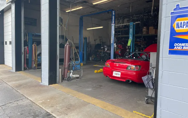 Photo of Meineke Car Care Center, an auto repair shop in Atlanta, GA