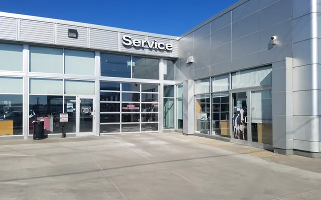 Photo of Edwards Nissan Service, an auto repair shop in Council Bluffs, IA