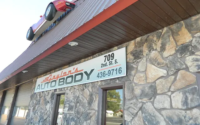 Photo of Gaylon's Auto Body, an auto repair shop in Rupert, ID