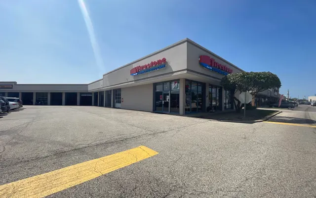 Photo of Firestone Complete Auto Care, an auto repair shop in Lake Zurich, IL