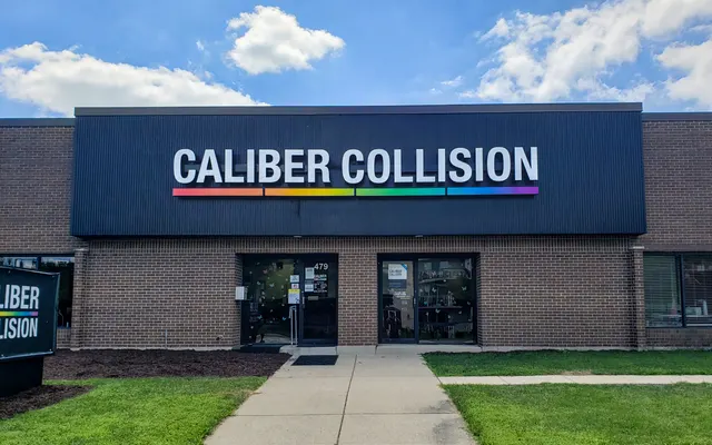 Photo of Caliber Collision, an auto repair shop in Naperville, IL