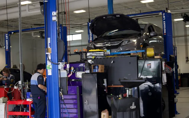 Photo of Service Department - Napleton Honda of Morton Grove, an auto repair shop in Morton Grove, IL