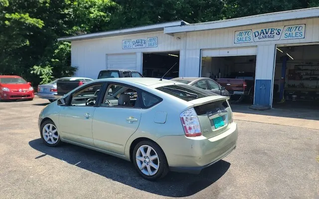 Photo of Dave's Garage & Auto Sales, an auto repair shop in East Peoria, IL