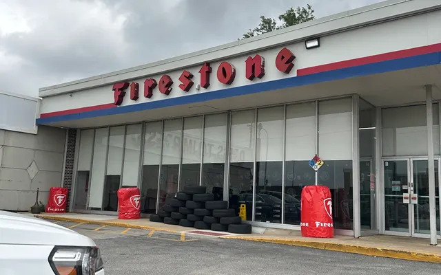 Photo of Firestone Complete Auto Care, an auto repair shop in Chicago, IL