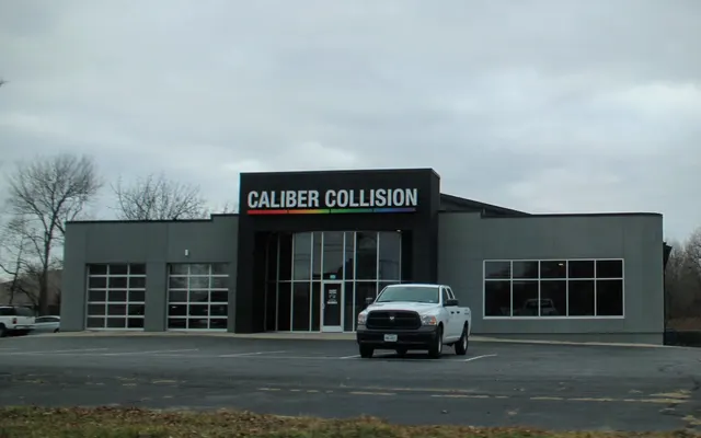 Photo of Caliber Collision, an auto repair shop in Mt Vernon, IL