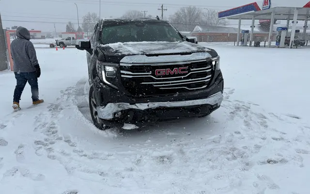 Photo of Caliber Collision, an auto repair shop in Champaign, IL