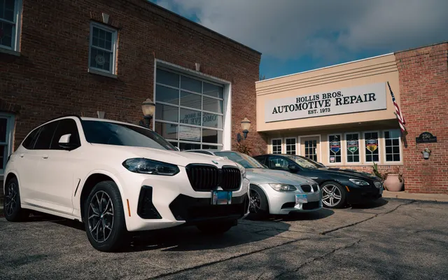 Photo of Hollis Brothers Auto Werkz, an auto repair shop in Barrington, IL